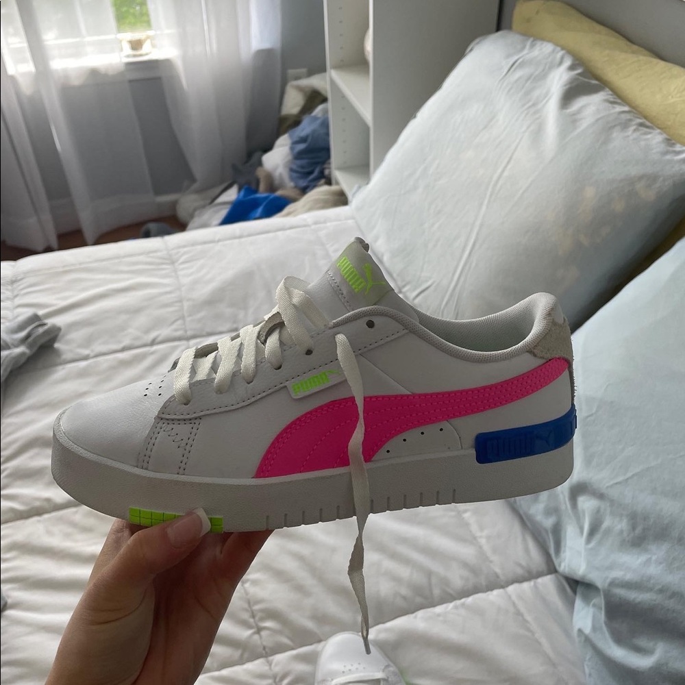 Puma Sneakers